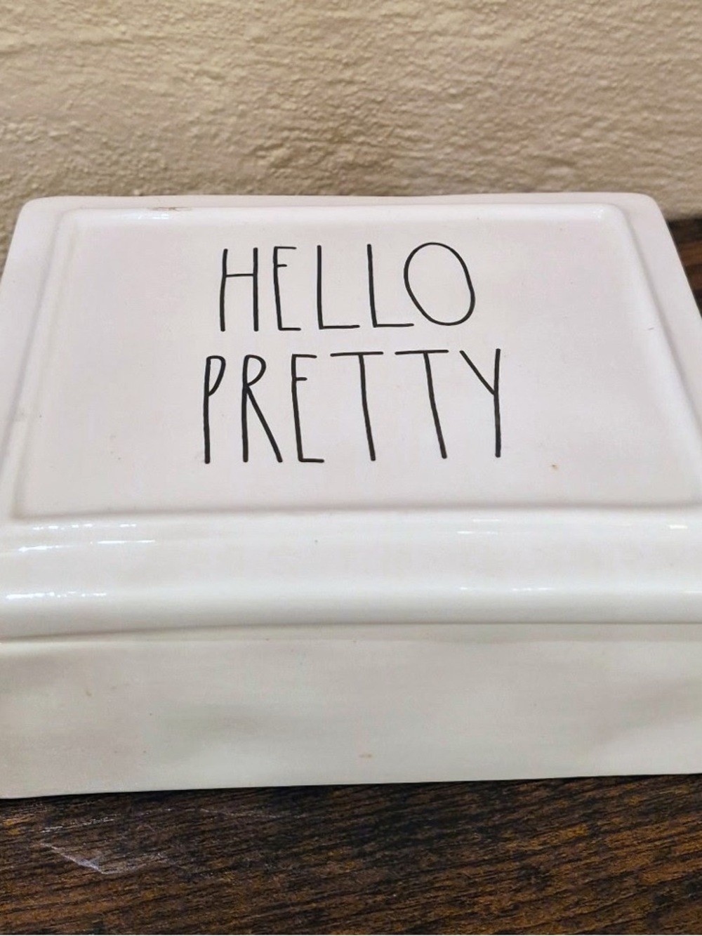 Rae Dunn White Ceramic 'HELLO PRETTY' Storage Box